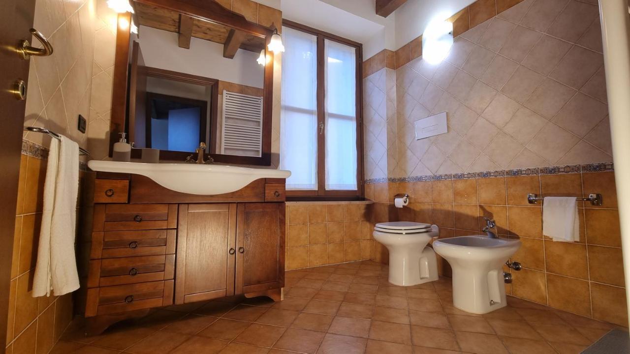 Casa Chiara A Valeggio Sul Mincio Apartment Exterior photo